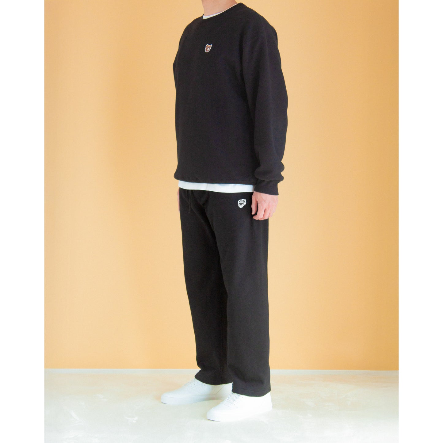 Heart-Logo Heavyweight Sweatpants (Black)